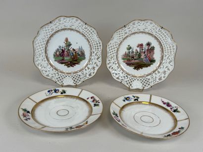 MEISSEN. 
Paire d'assiettes décoratives ajourées...