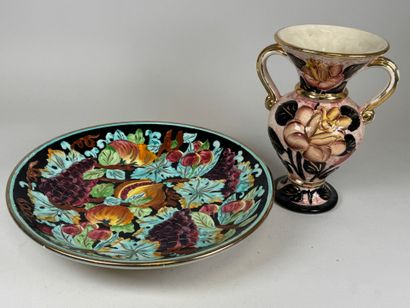 VALLAURIS.
Vase balustre sur piédouche à...