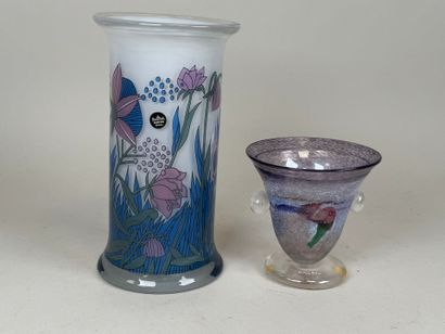 Lot comprenant :
- ROSENTHAL studio line.
Vase...