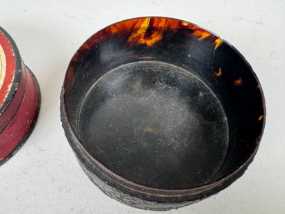 Set of small display items including brass...