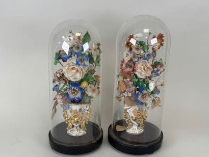 Pair of artificial fabric and natural flowers...