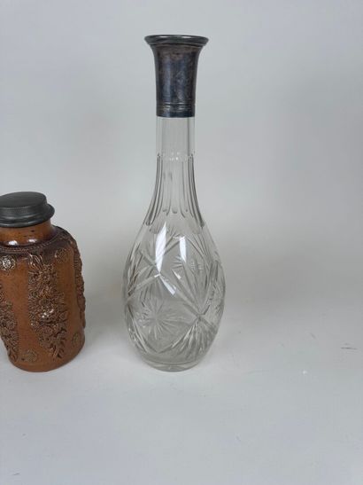 Lot comprenant :
- SAINT CLEMENT.
Garniture...