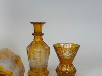BOHEME.
Carafe, sucrier couvert, petit carafon...