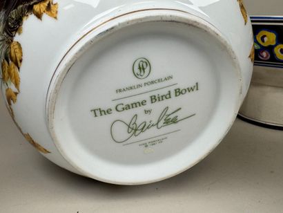 FRANKLIN PORCELAIN.
Saladier en porcelaine...