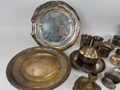 Important silver-plated lot including plate,...