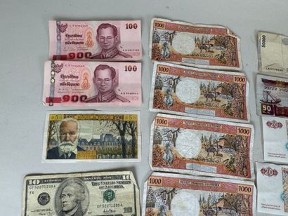 Collection of banknotes, various countries.
(various...