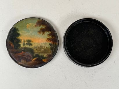 School, 20th century.
Animated landscape.
Circular...