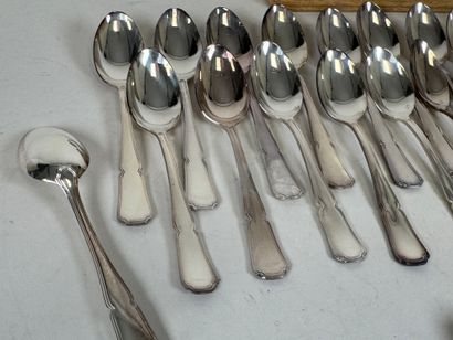 Set of 30 small silver-plated spoons, fillet...