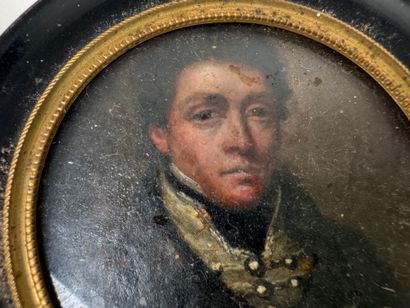 School, 19th century.
Portrait of a man.
Circular...