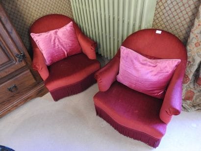 Pair of toadstools in red velvet. 
H.: 73...