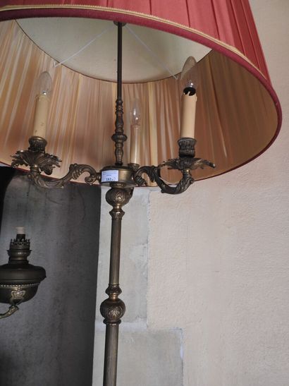 Three-arm metal floor lamp, base. 
20th century.
H.:...