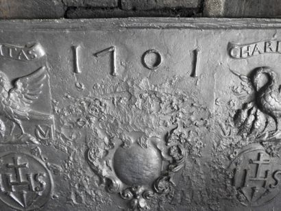 Important rectangular cast-iron fireback...