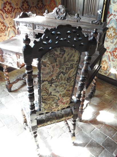 Carved wood stepped desk opening with four...