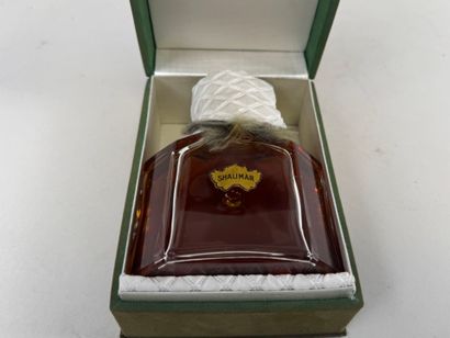 GUERLAIN.
Shalimar.
Flacon en cristal massif...