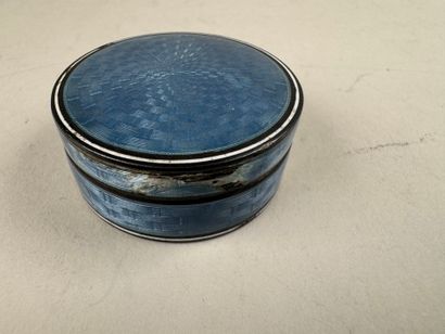 Petite boîte pilulier circulaire en argent...