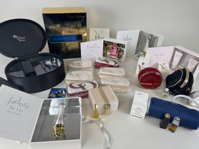 DIOR.
J'Adore, Miss Dior Chérie, Addict,...