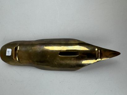 Lot en bronze doré :
- Henri BOYER.
Petit...