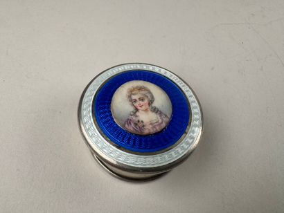 Petite boite pilulier en argent étranger,...