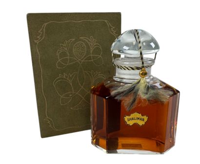 GUERLAIN.
Shalimar.
Flacon en cristal massif...