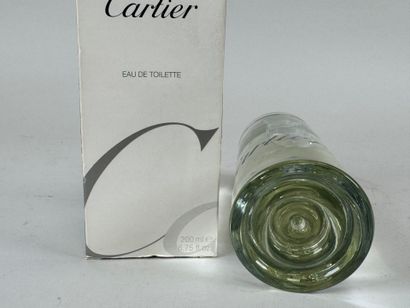 EAU de CARTIER.
Flacon d'eau de toilette...