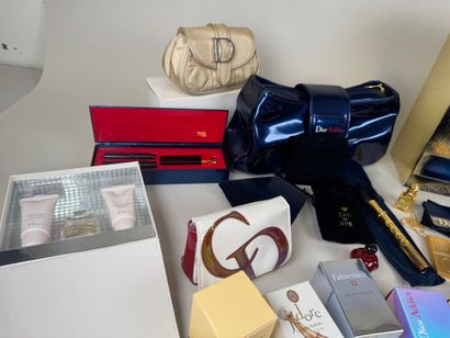 DIOR.
Dior Addict, Miss Dior, Fahrenheit...