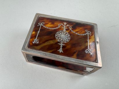 Boîte à allumettes en écaille et argent étranger...