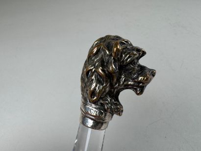 Pilon en cristal, la prise en métal argenté...