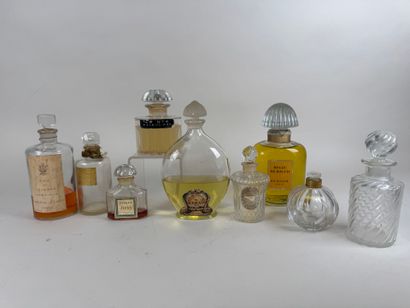 Lot de 7 flacons dont :
- GUERLAIN. Eau de...