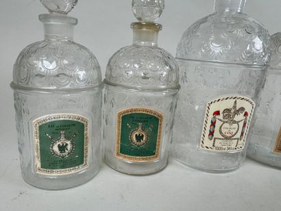GUERLAIN.
Eau de Cologne.
Sept flacons en...