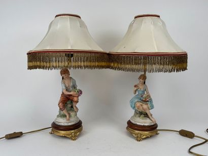 CAPODIMONTE, 20th century.
Pair of polychrome...