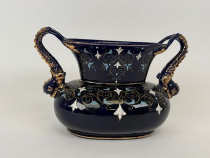 LUNEVILLE.
Earthenware planter on a blue...