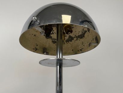 Chromed metal desk lamp, with stepped circular...