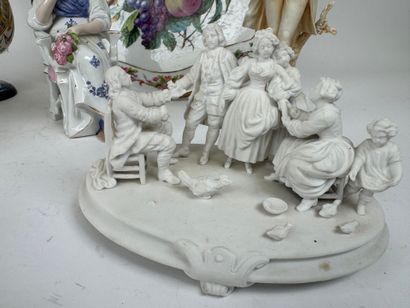 Earthenware and cookie lot including :
-...