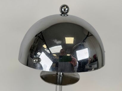 Chromed metal desk lamp, with stepped circular...