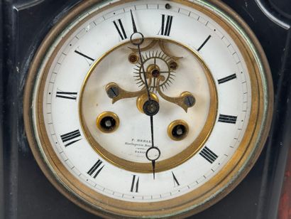 P. MERLE in Paris.
Boundary clock in black...