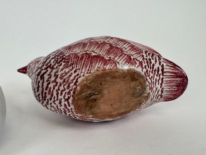 Polychrome earthenware lot comprising an...