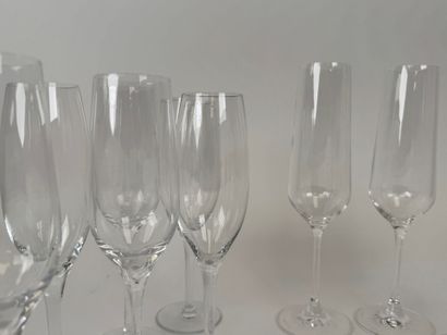 BAYEL.
Set of six crystal champagne flutes.
H....