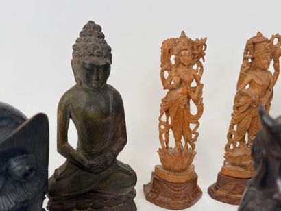 ASIA, AFRICA and miscellaneous, 20th century.
Important...