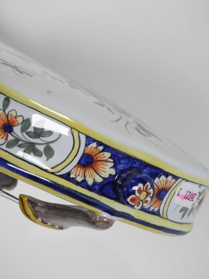 DESVRES.
Rouen-style earthenware violin with...