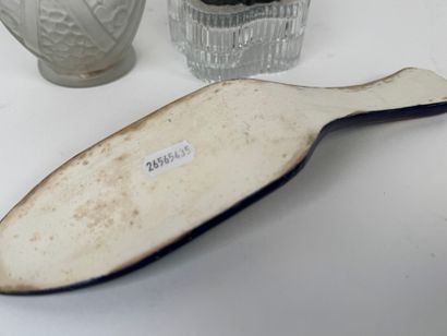 Lot including: 
- JOMA, 20th century.
Small...