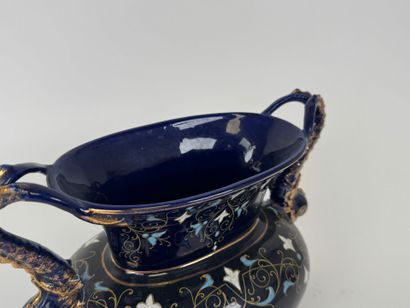 LUNEVILLE.
Earthenware planter on a blue...