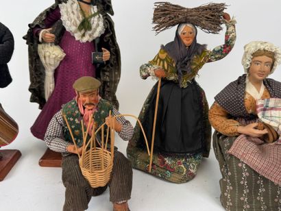 SANTON de PROVENCE.
Six figures in terracotta...