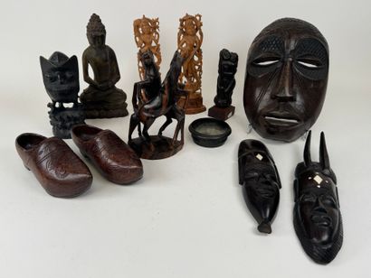 ASIA, AFRICA and miscellaneous, 20th century.
Important...