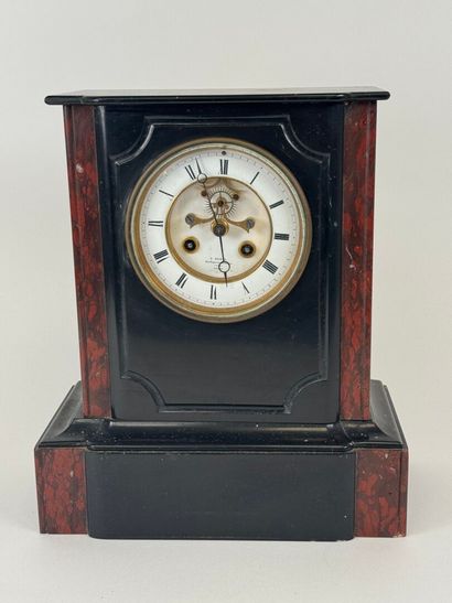 P. MERLE in Paris.
Boundary clock in black...