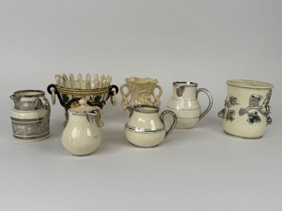 LANGEAIS, 20th century.
Small openwork planter,...
