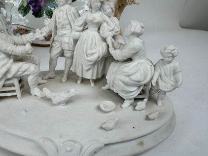 Earthenware and cookie lot including :
-...