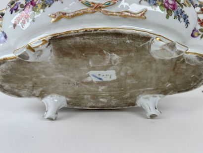 MEISSEN, 19th century.
Large polychrome and...