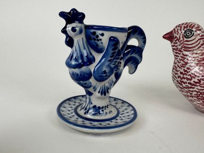 Polychrome earthenware lot comprising an...