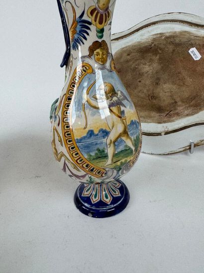 Earthenware and cookie lot including :
-...
