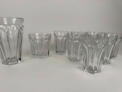BACCARAT.
HARDCOURT model.
- 7 crystal goblet...